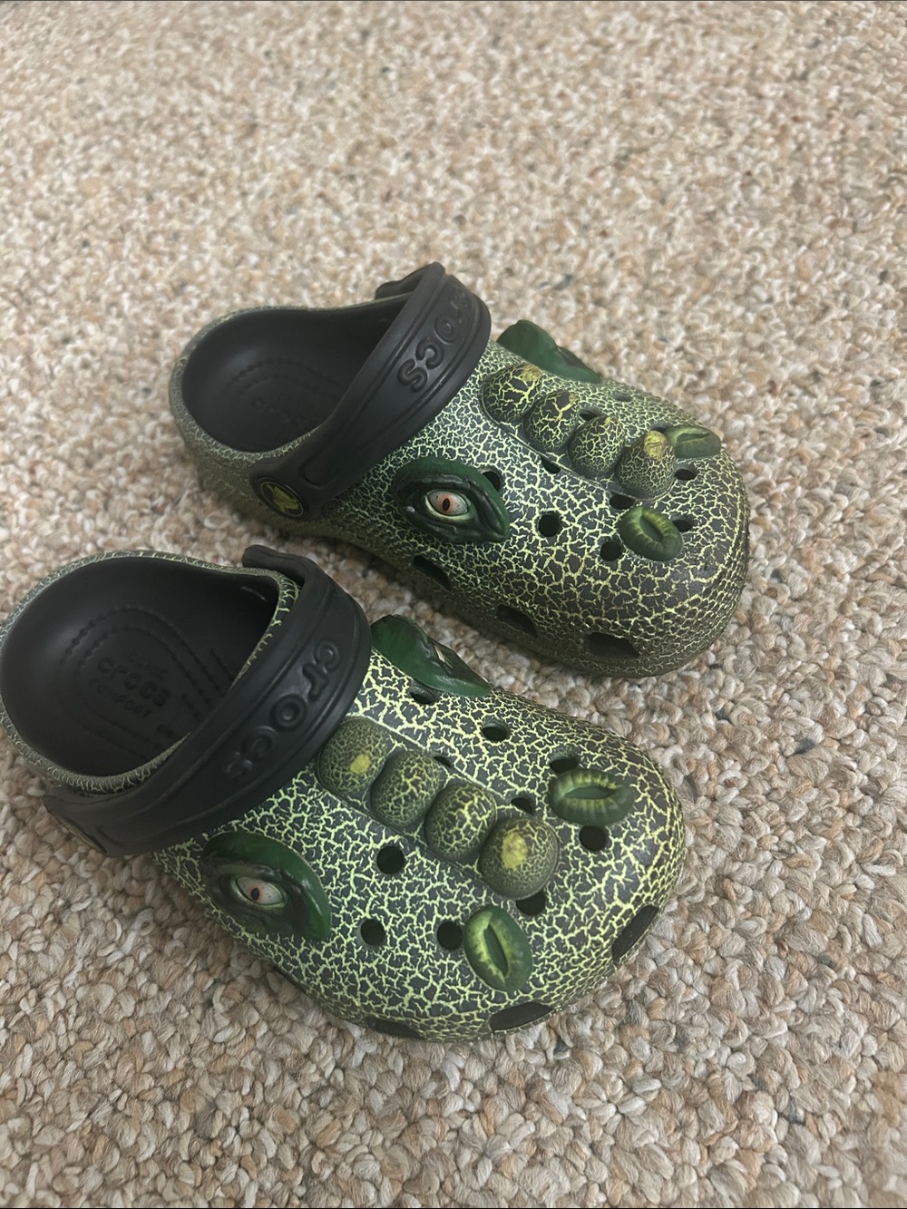 CROCS Kids Green Monster Eye Clogs